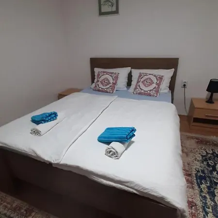 Two-bedroom House With Garden