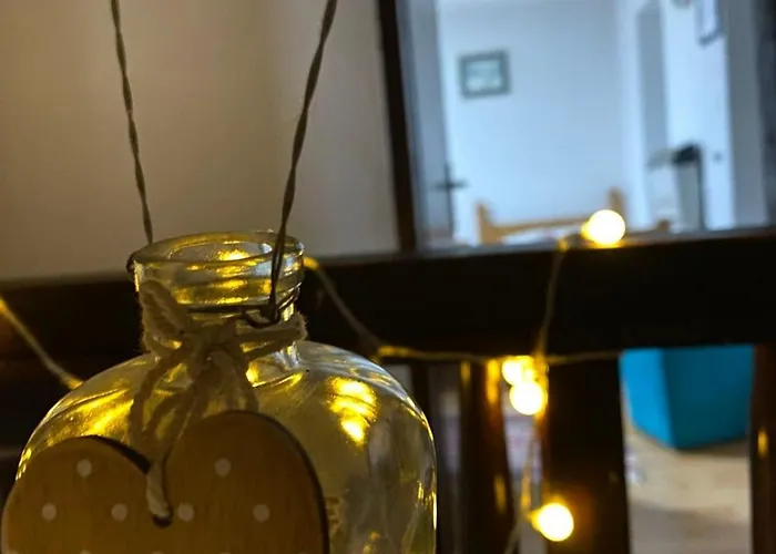 Two-bedroom House With Garden Casa de Férias